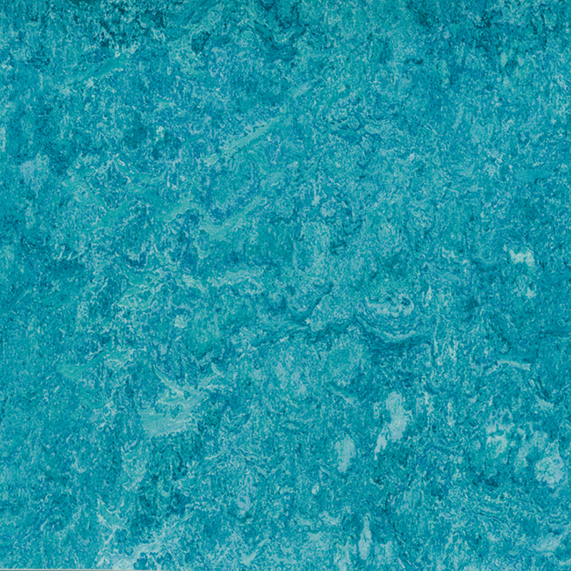 Tahrankestävä ja edullinen heterogeeninen lattia