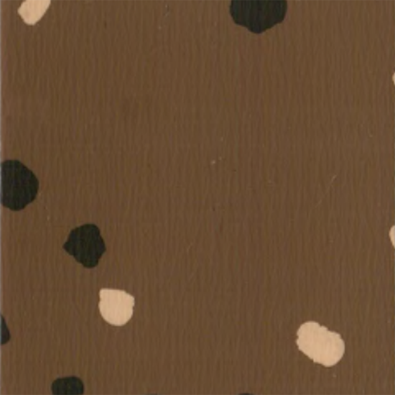 Liukumaton ja naarmuuntumaton kumilattia